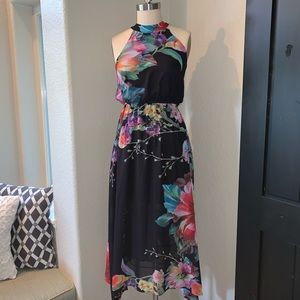 Long girls dress with flowers